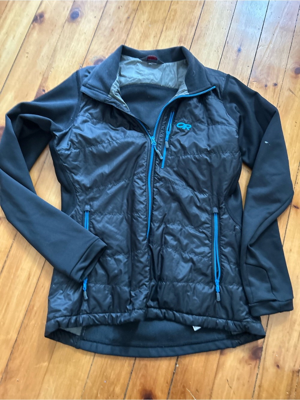 Outdoor research men’s jacket medium